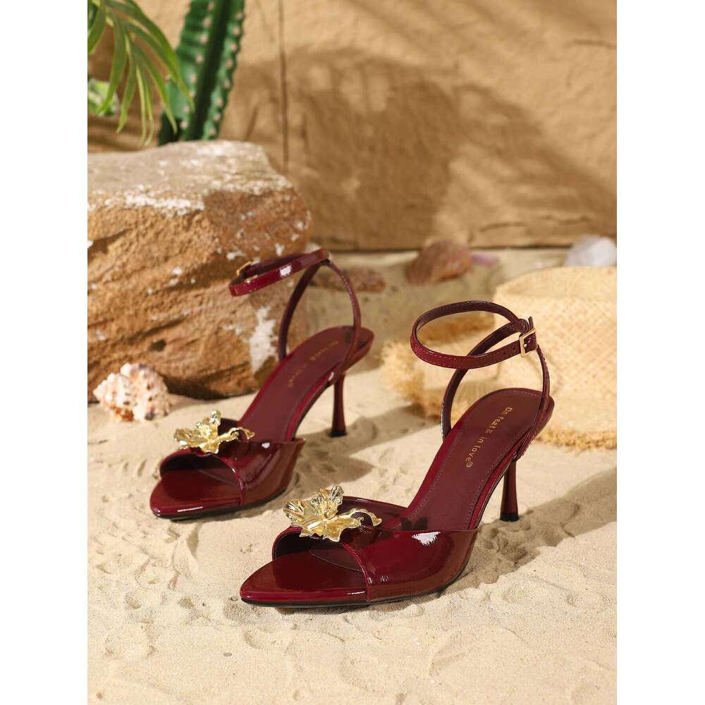 Fashionably Elegant Women's Bow-Decorated Patent Leather Pumps - Comfortable and Versatile High Heels