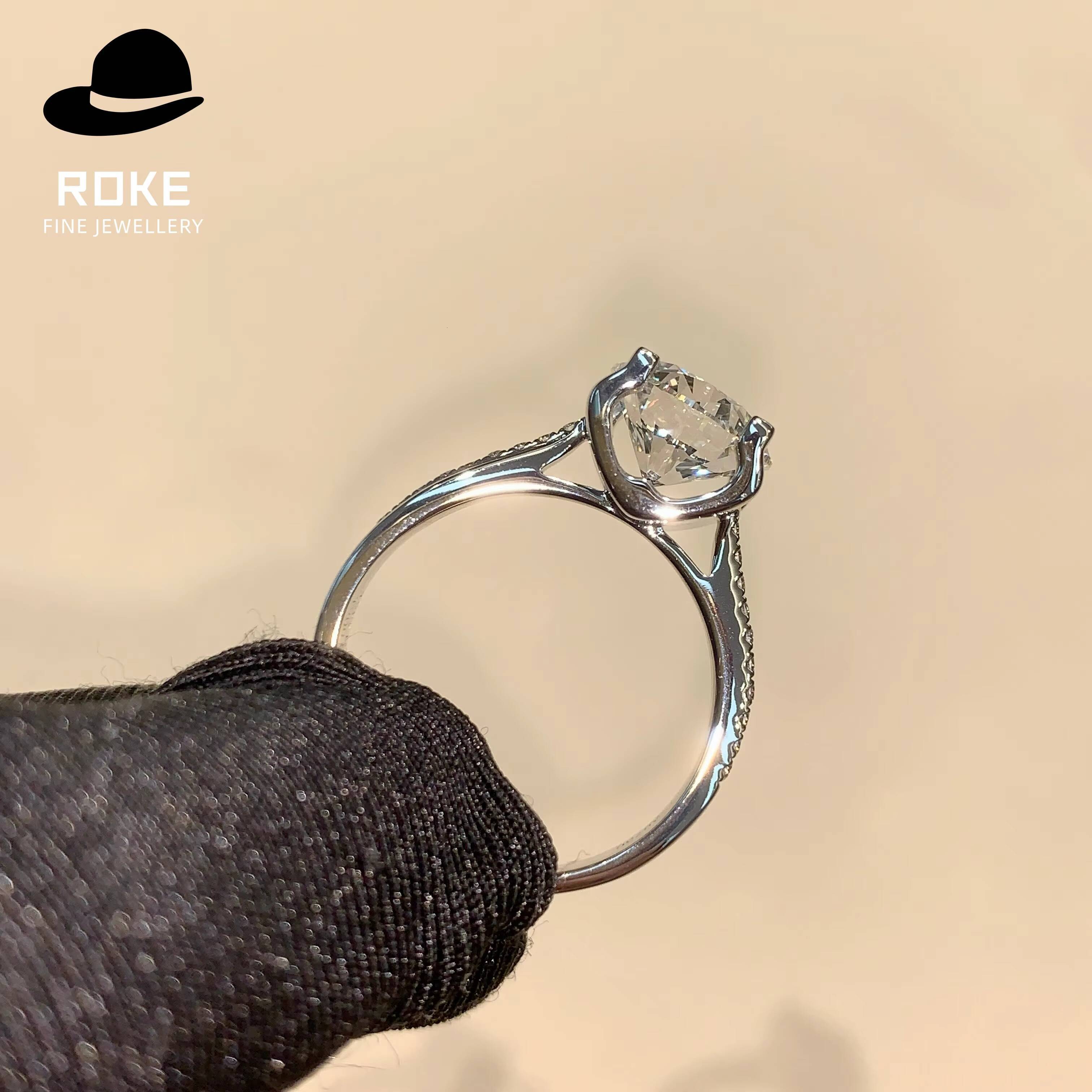 Wholesale 10K-18K Gold Oval Lab Diamond Ring 3CT VVS/VS1 IGI Certified - Womens Engagement Jewelry