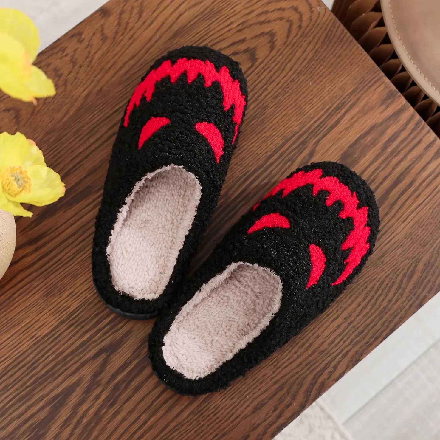 Winter home red magic pattern cotton slippers non-slip thick bottom wool cotton slippers S260305