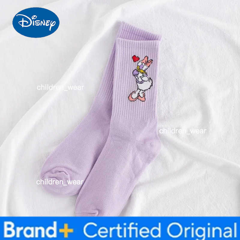 Disney Girl cartoon sweet and cute solid color Mickey Minnie Dais Donald Duck cotton sweat-absorbent tube socks sports socks H260306