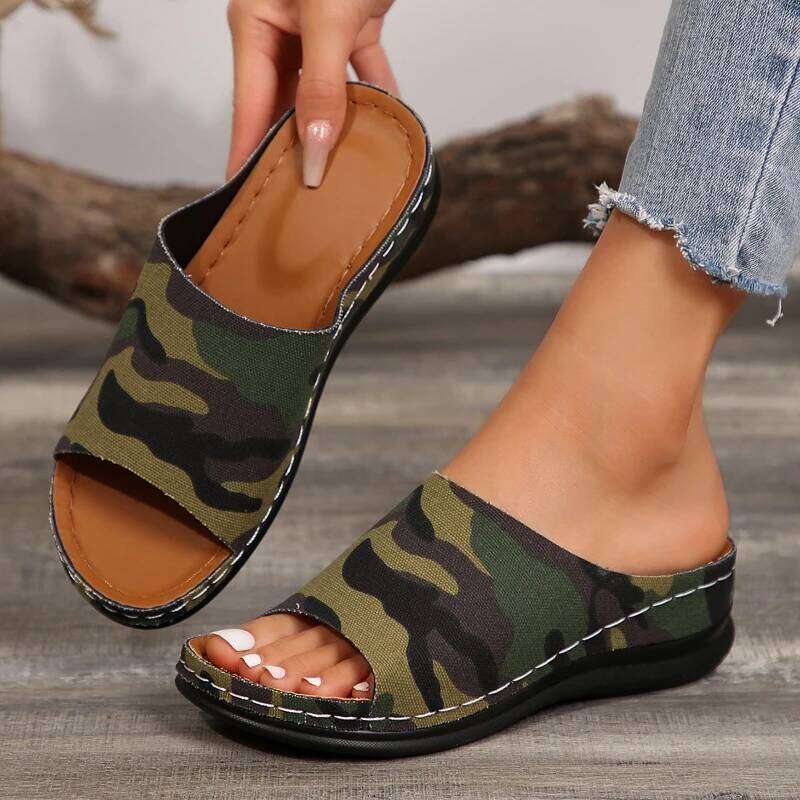 2026 New Fashion Casual Women's Summer Comfort Platform Flat Sandals with Lightweight Non-Slip Beach Shoes