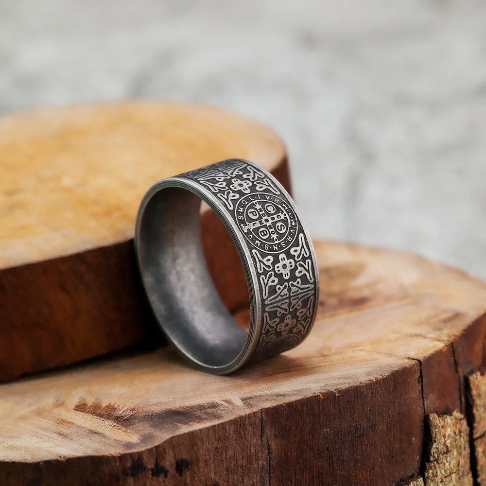 European and American Style Viking Retro Exorcist Personalized Mens Ring Stainless Steel Ring 260302