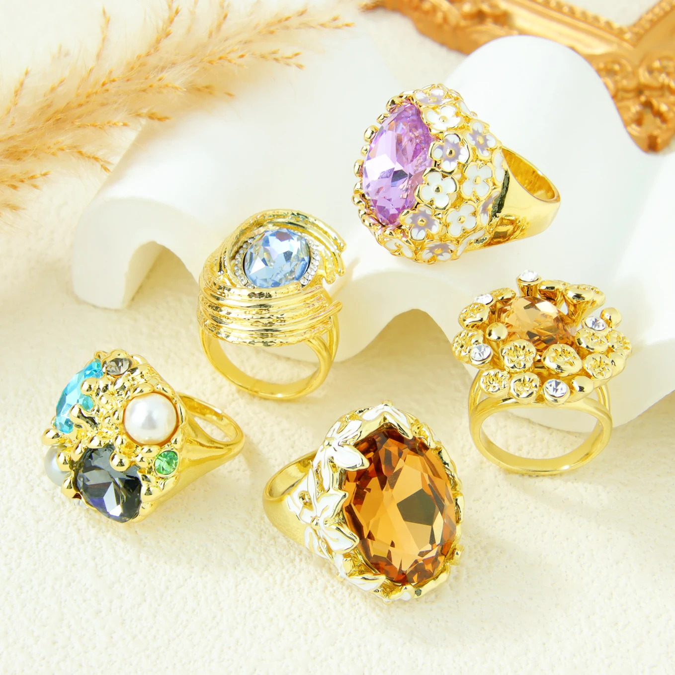 Exquisite Colored Crystal Gold Ring 14k European Italian Fashion Zirconia Cocktail Ring Trendy Statement Jewelry 260302
