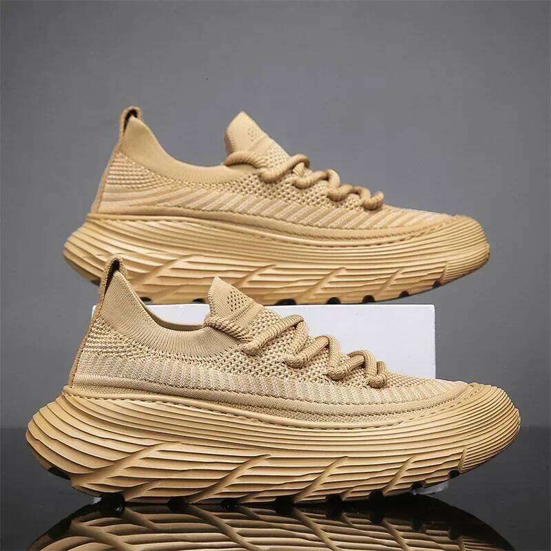 European 2025 New Spring Casual Sports Men's Sneakers Breathable Mesh Upper Knitted Men Shoes Thick Base Single