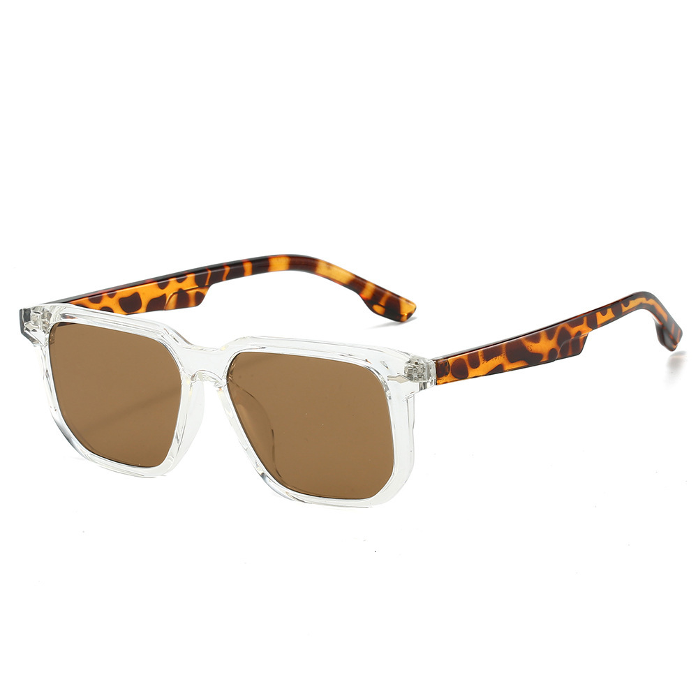 New square-shaped travel for men women, high-end fashion sunglasses European and American style, brown lenses with decorative studs