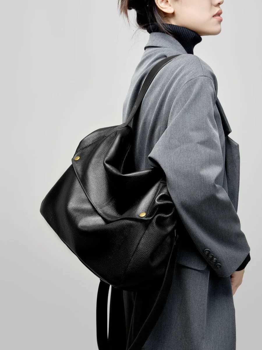100 genuine leather womens shoulder bag large capacity soft cowhide leather tote Bag simple lady casual Handbag for Commuting H260306