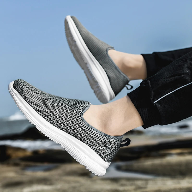 Shoes Men Loafers Light Walking Breathable Summer Comfortable Casual Shoes Men Sneakers Zapatillas Hombre Plus Couple 260305