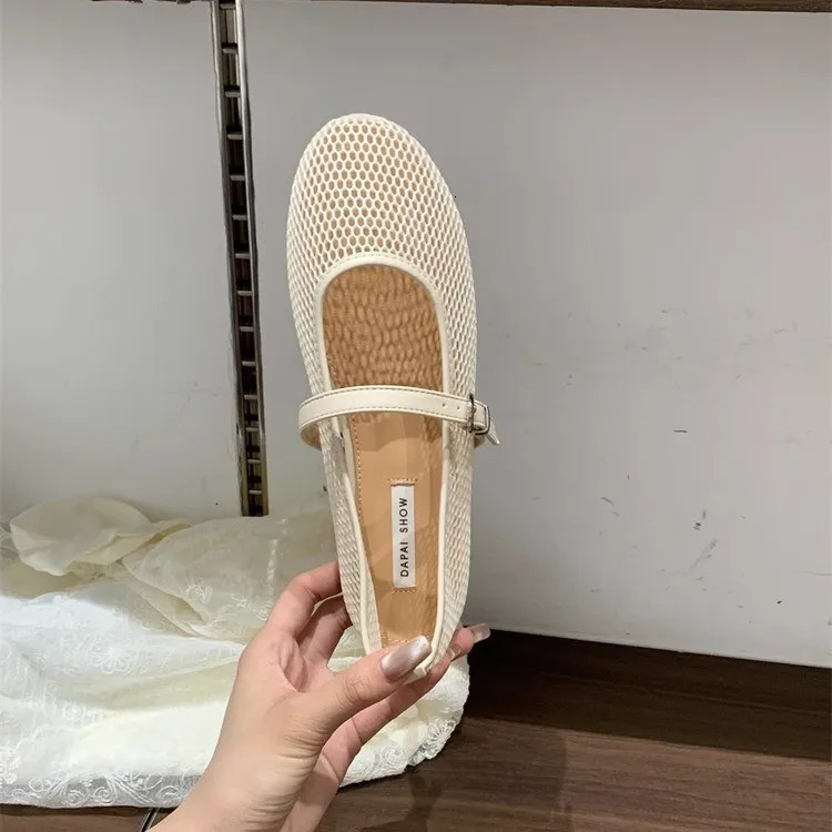 Fishing Net Shoes Womens Flat Mary Janes Shoes Summer Shallow Buckle Strap Sandals Ladies Summer Cut Out Loafers 260303