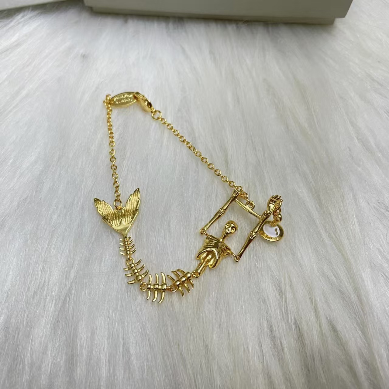 Necklace Bracelet Earrings Queen Mother Mermaid Skeleton Saturn Necklace Bracelet Earrings For Women Vintage Punk Style Collarbone Chain