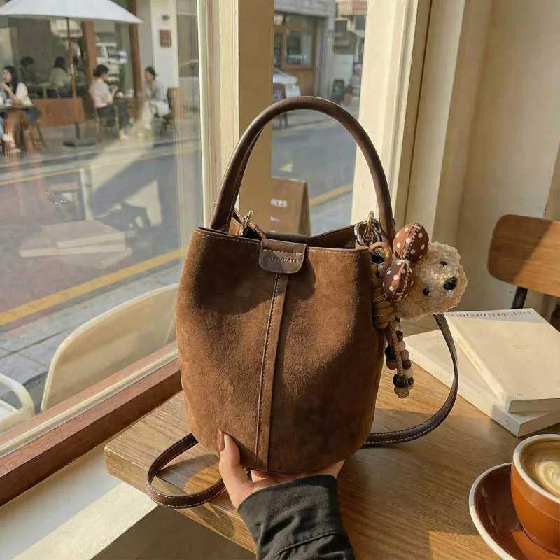 New Korean Style Simple Crossbody Bag Women Matte Shoulder Bag Comfortable and Versatile Texture Casual Handle Bucket Bag H260306