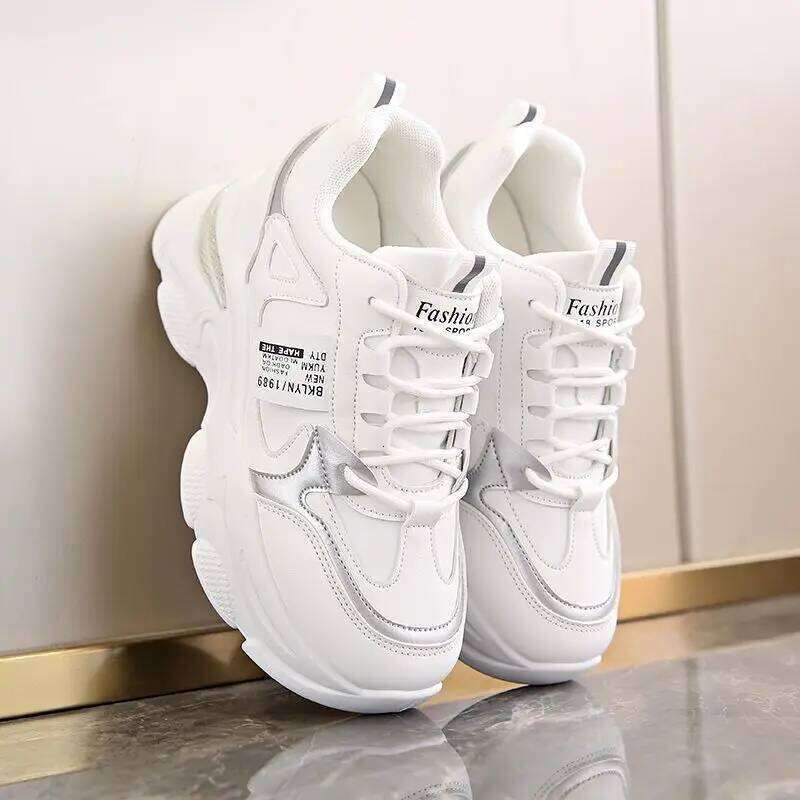 Women Thick Bottom Ultra-light Sneakers New Spring Autumn White Sports Casual Woman Comfort Breathable Running Shoes