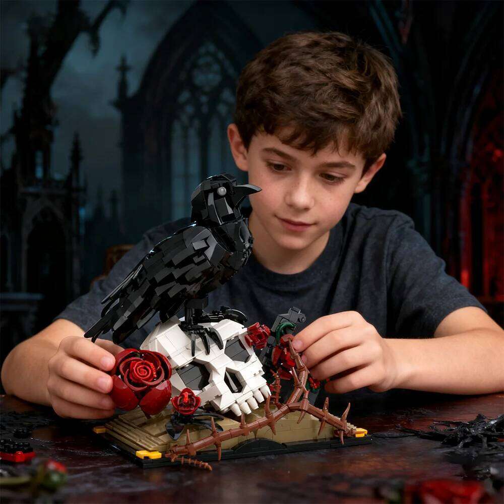 MOC Crow Skull Roses Bouquet Building Blocks Model Horror Gothic Skeleton Flowers Plant Pot Bricks Assembly Toys Kids DIY Gifts Z260306