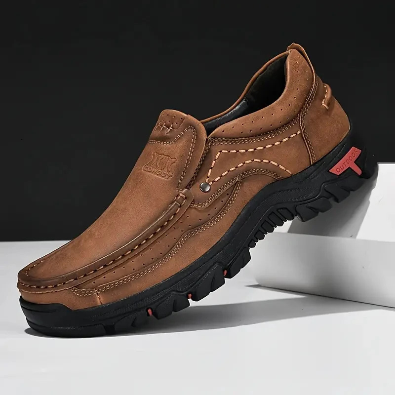 Handmade Leather Men Shoes Casual Outdoor Slip On Loafers Men Leather Shoes Flats Moccasins Walking Shoes Non-Slip Drop 260305