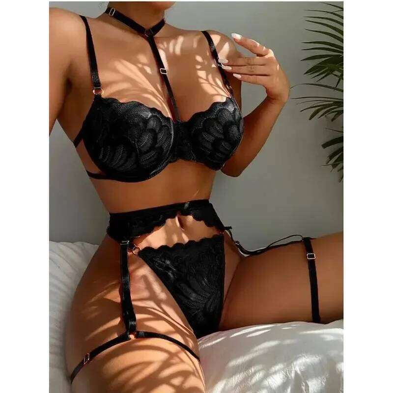 Women's Sexy Set Floral Lace Underwear Suit For Women Mesh Hollow Out Suits Female Bra Thongs Three-piece Lingerie