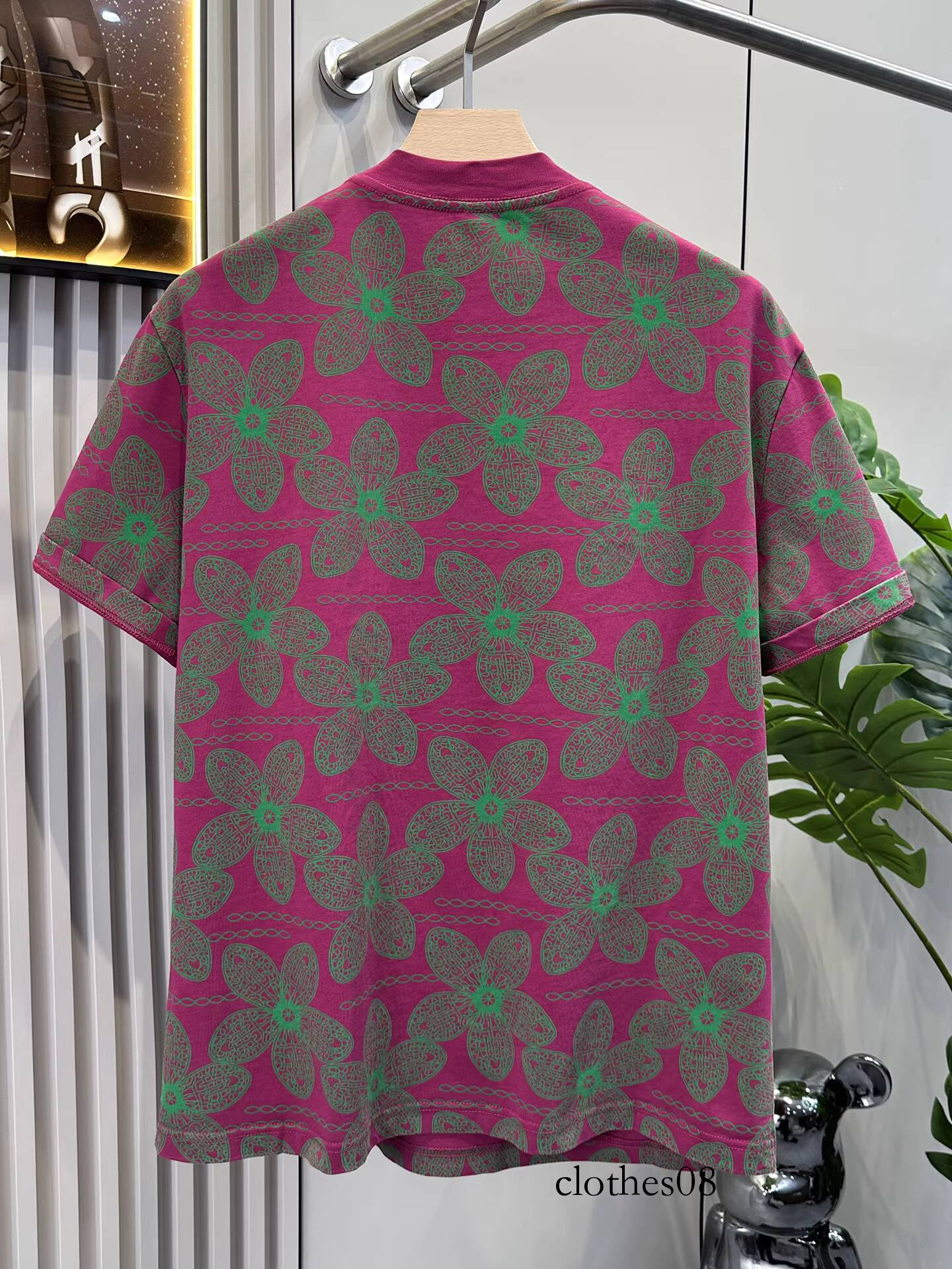 High-end men's designer T-shirt with contrasting color and floral print, round neck, short sleeves, new summer fashion top