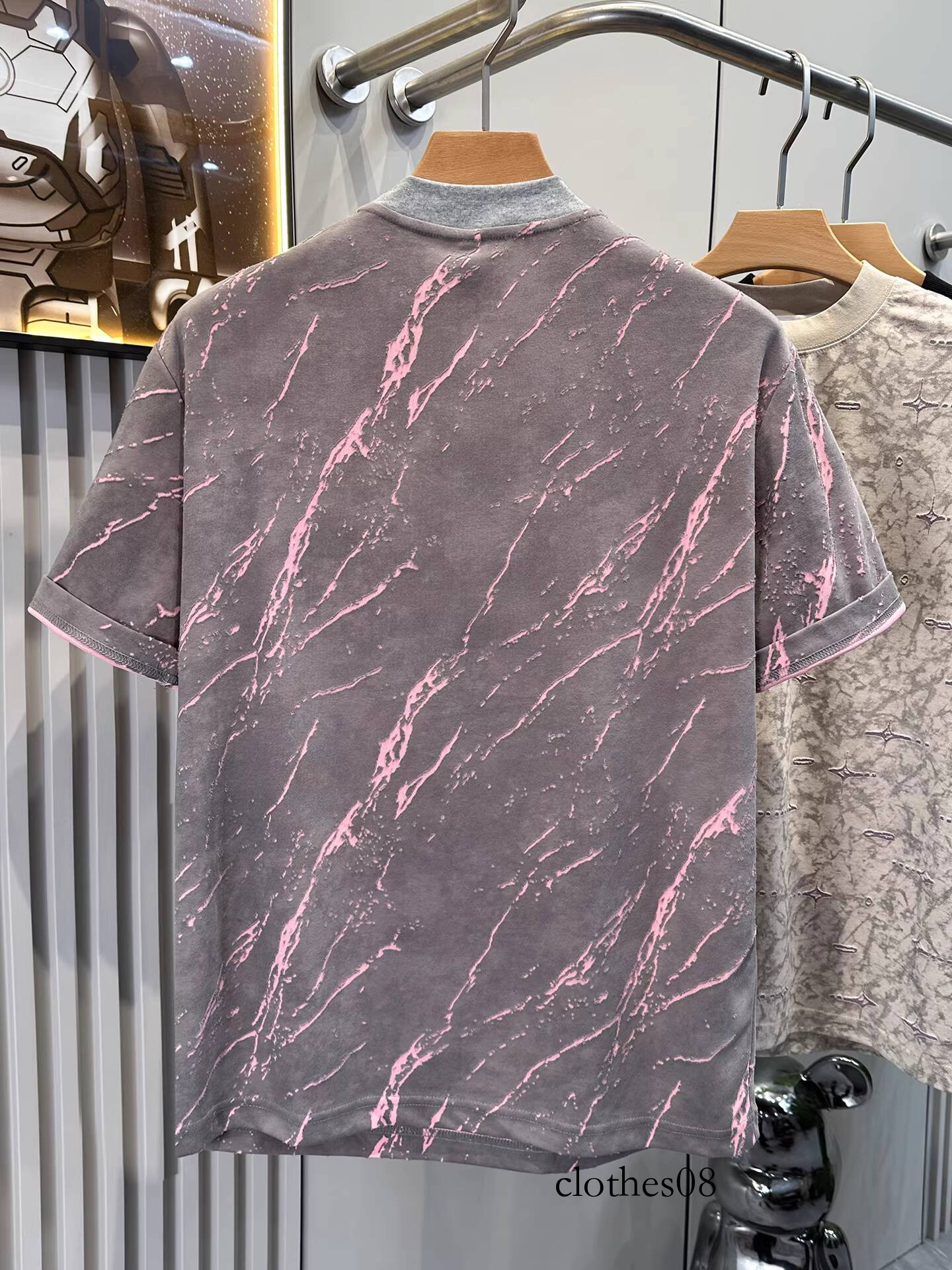 Summer new trendy men's T-shirt with a cool, casual, simple, contrasting color, distressed, niche design, round neck, short sleeves, versatile