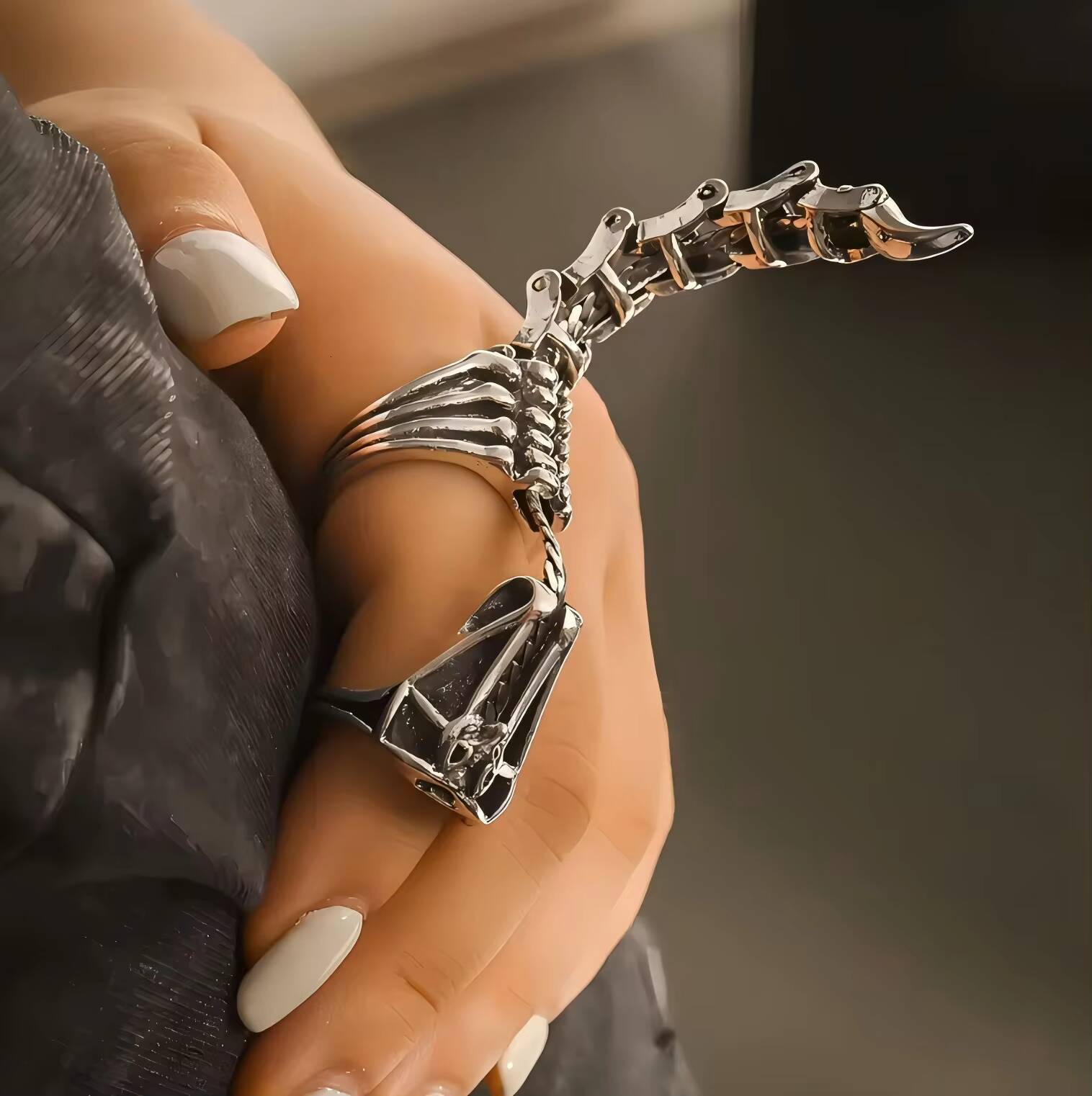 Retro Scorpion Ring Movable Personality Punk Hip-hop Mens Open Ring Wholesale Alloy Ring for Men and Women Fashion Jewelry