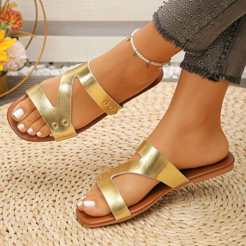2025 New Women's Comfortable Anti slip Wear resistant Flat Slippers Outdoor Fashion Retro Casual Sandals