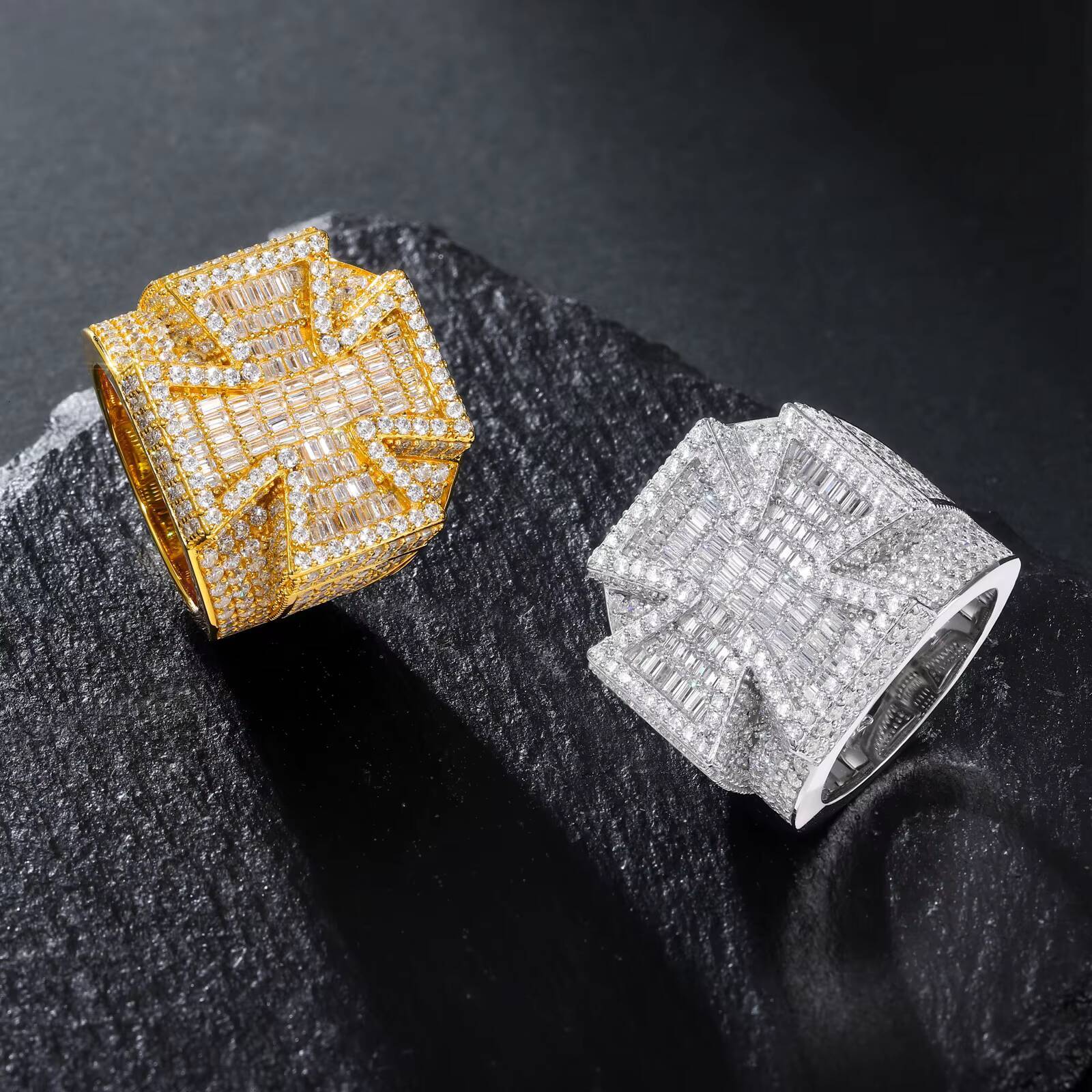 Hip Hop Fashion Jewelry Rings Gold Plated 925 Sterling Silver VVS Baguette Moissanite Diamond Bling Maltese Cross Ring for Men
