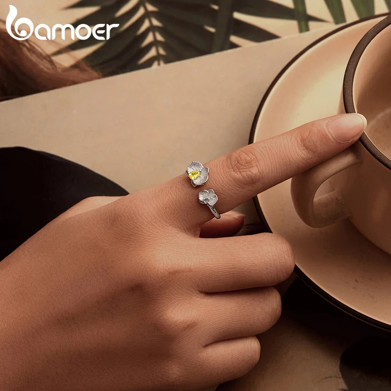 925 Sterling Silver Phalaenopsis Open Ring for Women White Gold Plated Lucky Flower Jewelry Gift Fashion Birthday Gift 260302