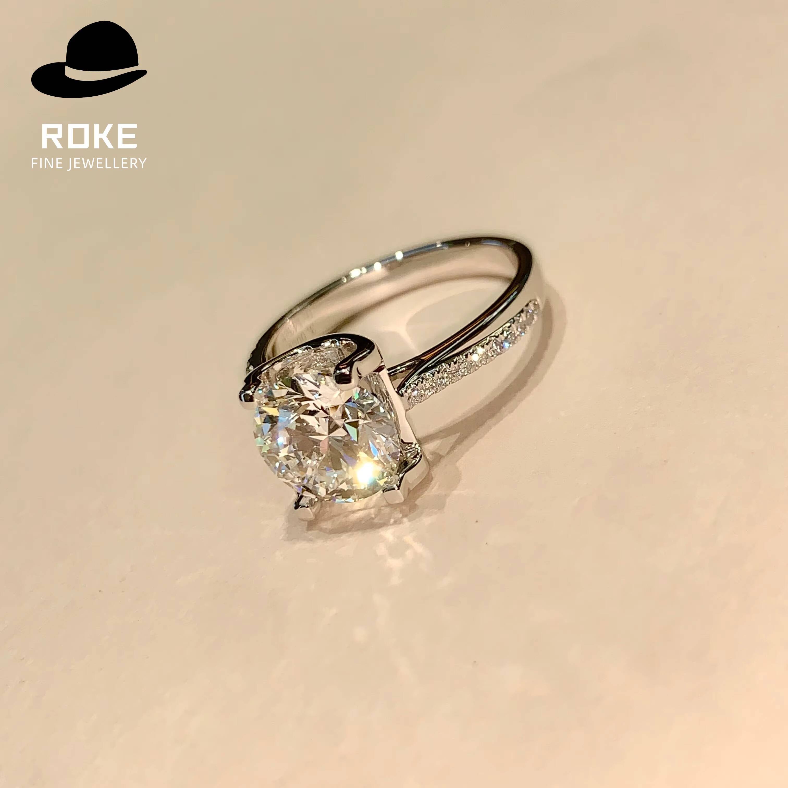Wholesale 10K-18K Gold Oval Lab Diamond Ring 3CT VVS/VS1 IGI Certified - Womens Engagement Jewelry