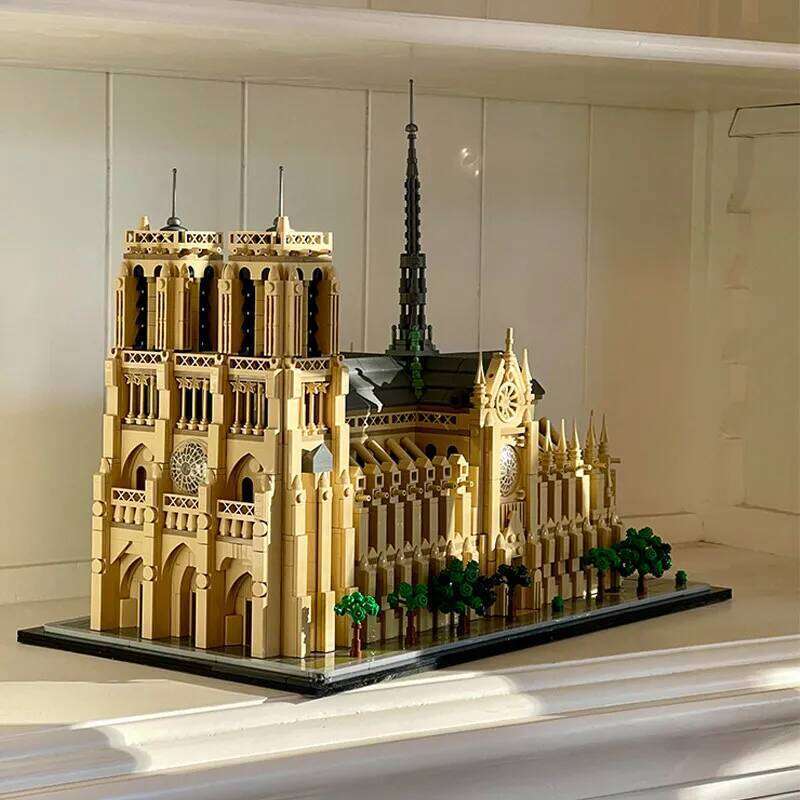 4383PCS Historical Architecture Notre Dame de Building Blocks Paris Landmark Assemble Bricks Toy Gift For Adult Friend Z260305
