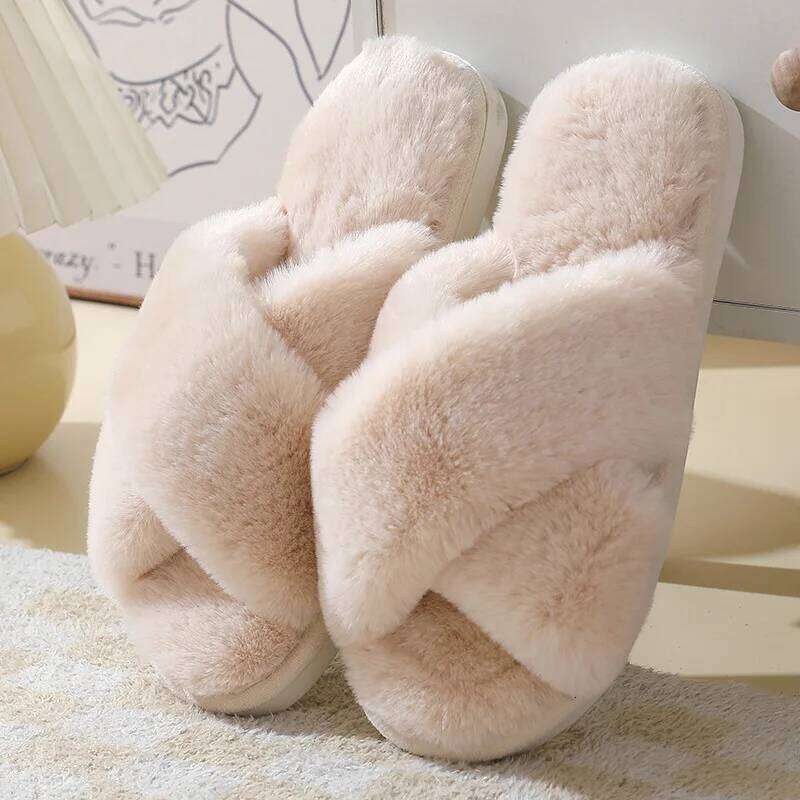 Litfun Winter Fuzzy Women's Non-slip Soft Sole Home Cozy Plush Lining Slides Flat Slip On Warm Outdoor Slippers