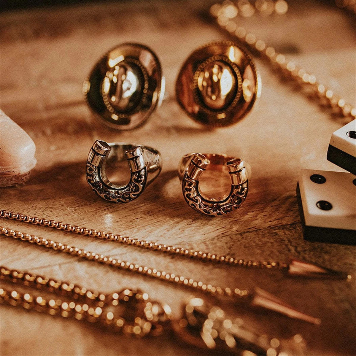European and American cowboy boots rings retro cowboy hats brass jewelry womens gold-plated color preservation Gothic style 260302