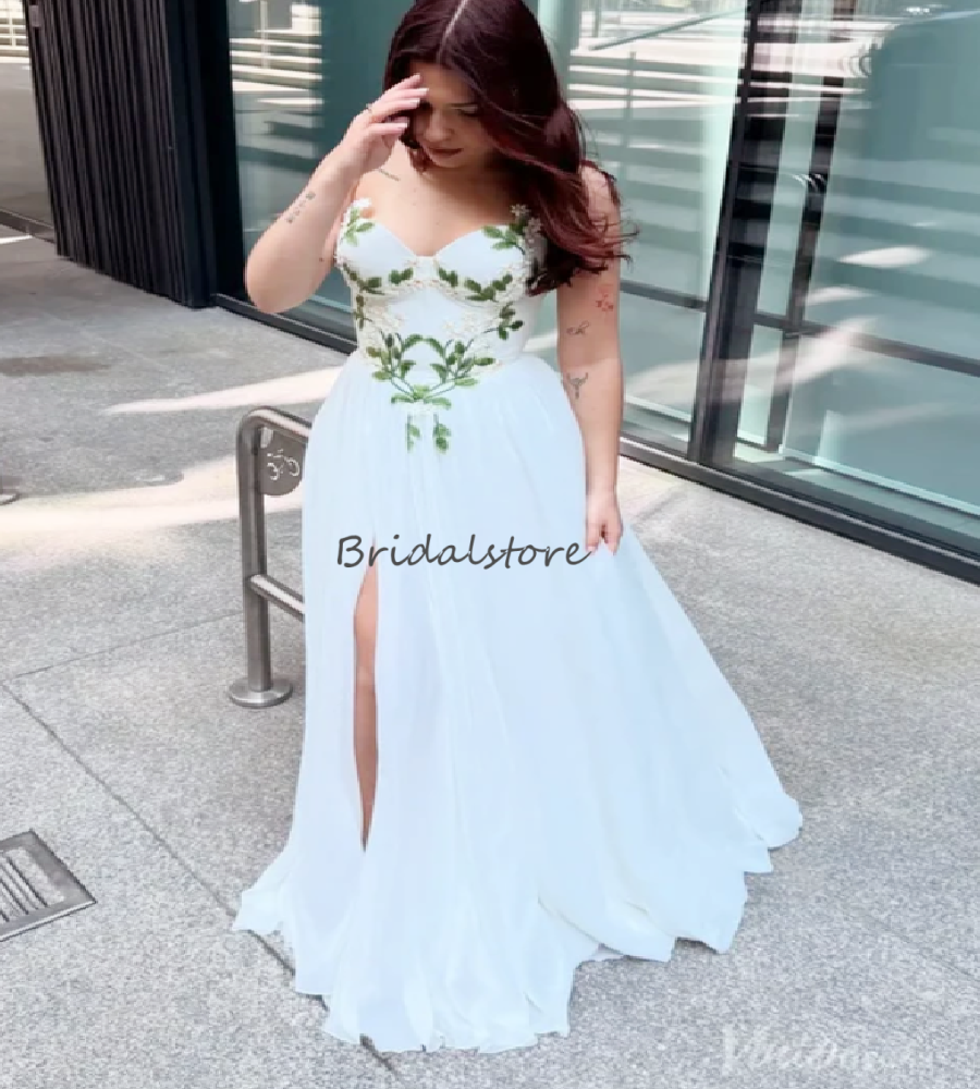 Whimsical White With Green Beach Wedding Dress Colored 2026 Sweetheart Chiffon Corset Flowy Bohemian Bride Gowns Gothic Elopement Civil Boho Vestio De