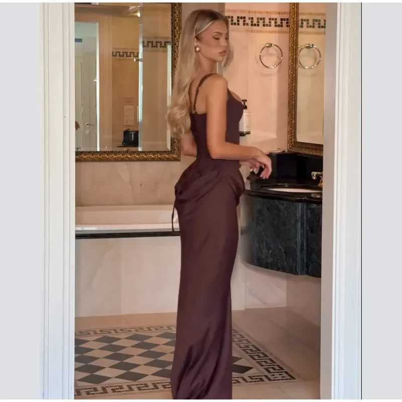 COOBBU Brown Sexy Pleated Mini Dress Women 2026 Fashion Square-neck Sleeveless Bodycon Backless High Waist Dresses Lady Party X260306