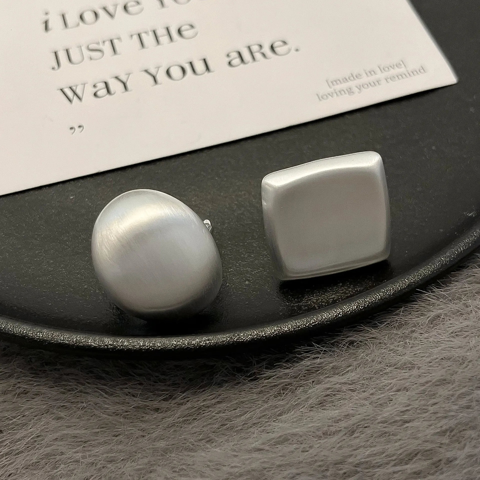 Vintage Brushed Metal Square Geometric Chunky Open Ring for Women Girls European American Personality Fashion Jewelry Gifts 260302