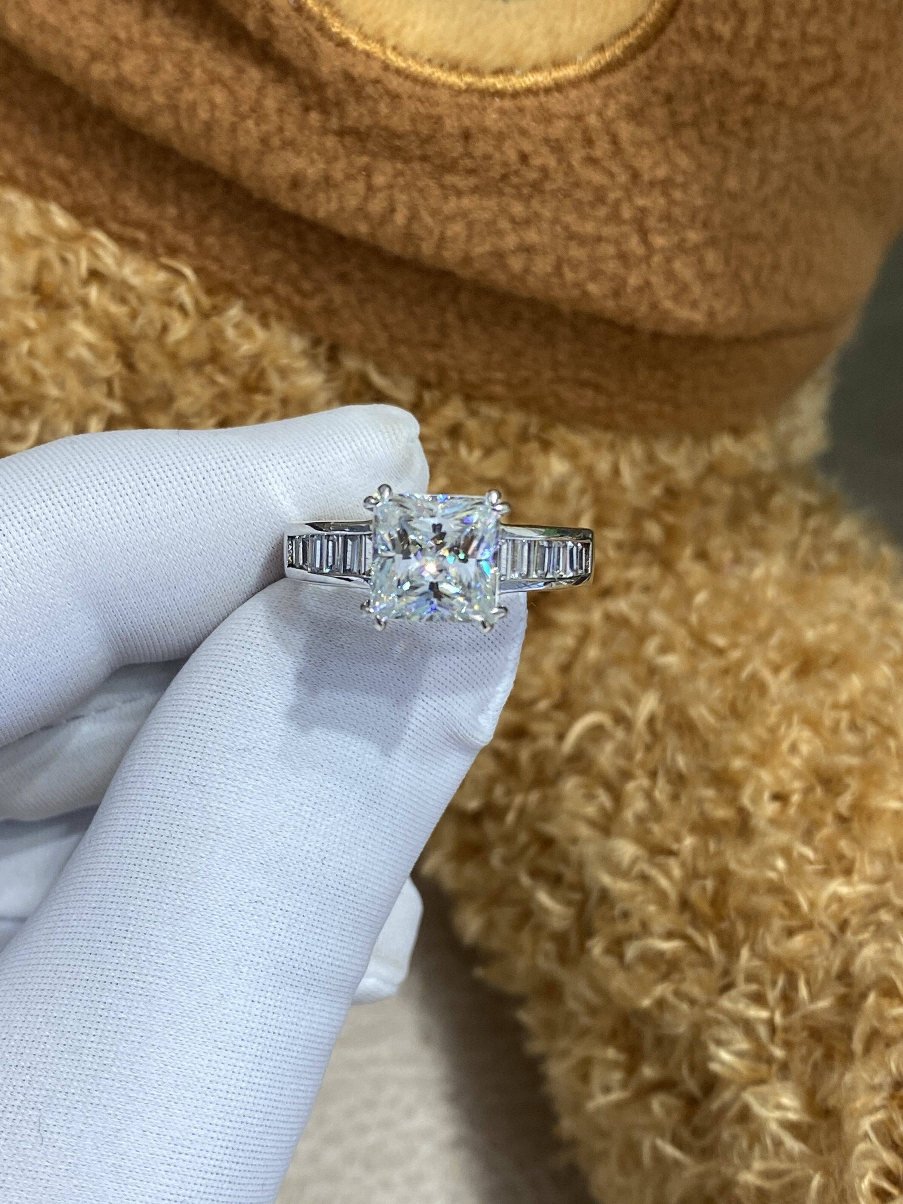 New 2 Karat Princess Square Cultivated Diamond Ring for Women Pt950 Platinum Prong Setting IGI Certified Fashion Light Luxury