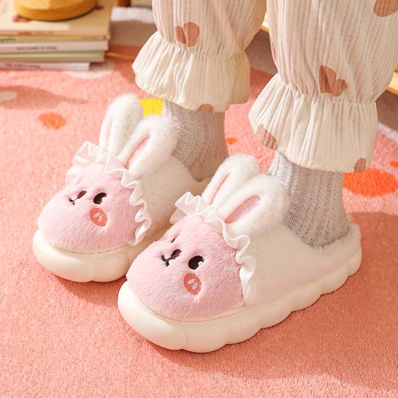 2025 New Boys Girls Warm Slippers Winter New Cartoon Animal Cotton Slippers Non Slip Comfortable Soft Sole Plush Cotton Shoes S260305