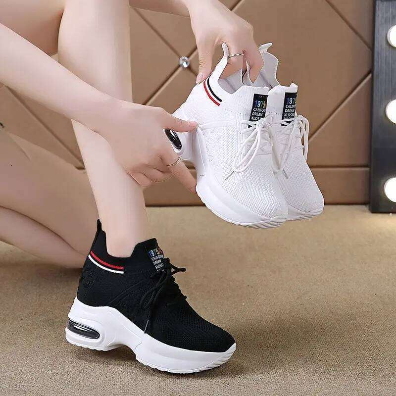 Womens PU Fabric Retro Lace-Up Sneakers Women's Heels Summer Autumn Fashion Designer Tennis Female Breathable Shoes