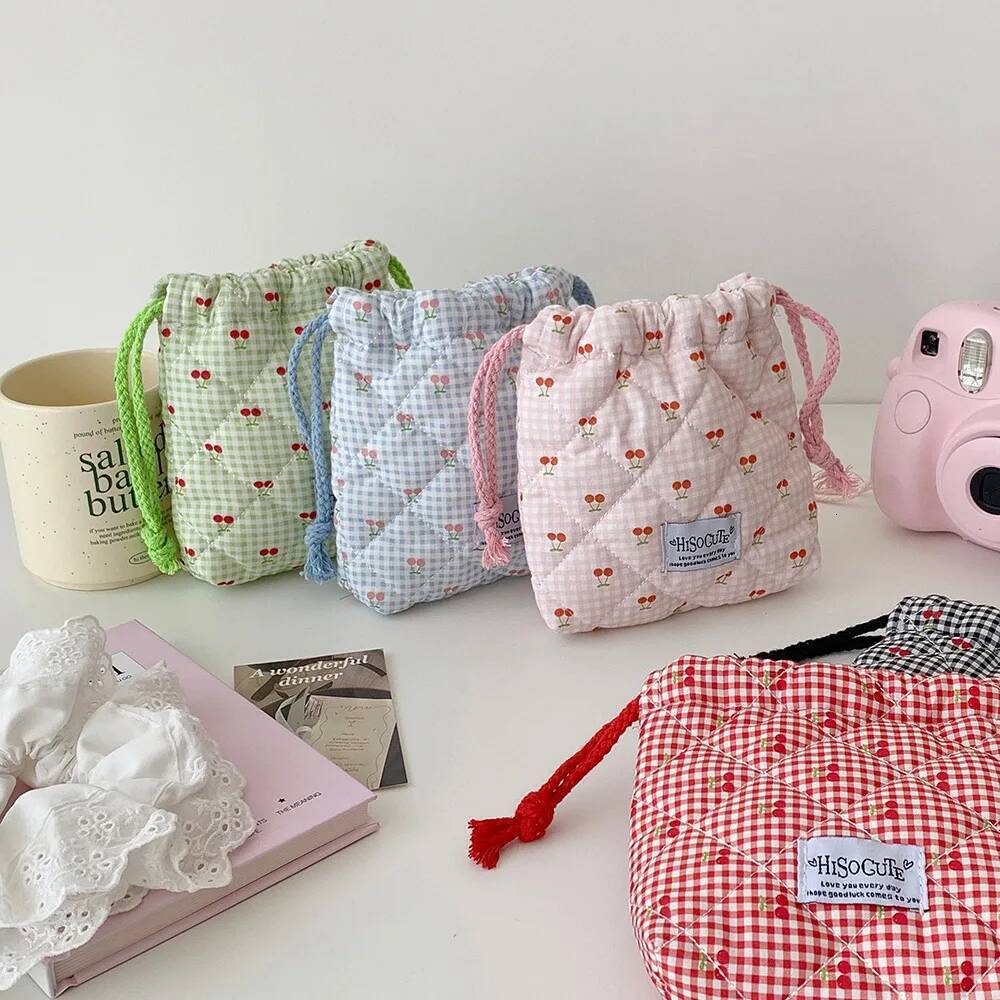 Bestseller Cute Girl Cartoon Drawstring Makeup Student Cherry Print Toiletry Travel Portable Cosmetic Storage Bag Make Up Pouch ddmybear