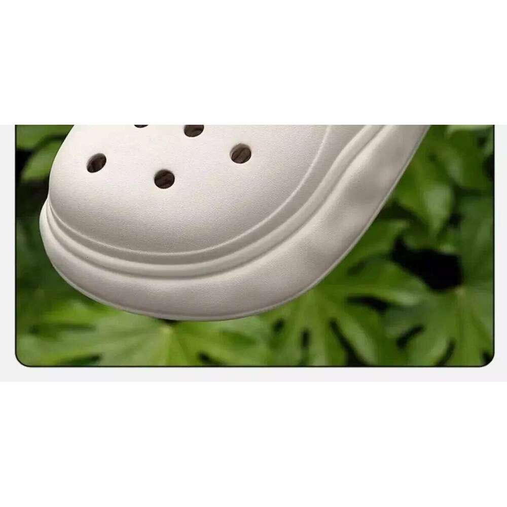 Men Summer Ultra-thick Bottom Outdoor Fashion Anti-slip Lazy Two-piece Beach Head Slippers Cartoon Pvc Material Sporty Style