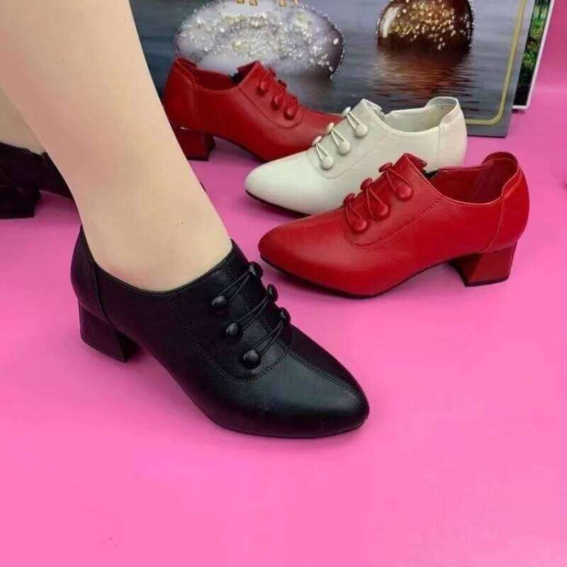 2025 Winter New Women's Casual Leather Comfortable Office Low-Cut Boots Pointed Toe Ladies High Heel Shoes