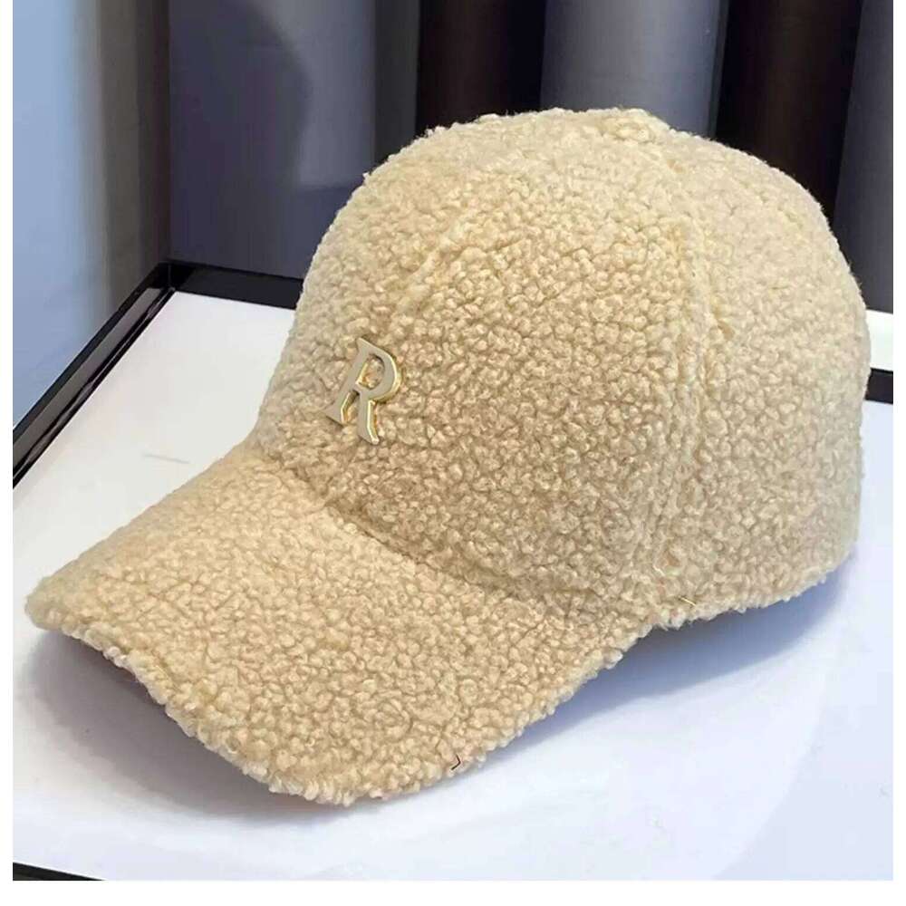 Baseball Hats For Women Men Unisex Letter Metal Logo Imitation Cashmere Keep Warm Simple Casual Winter Cap New Velvet Y260304