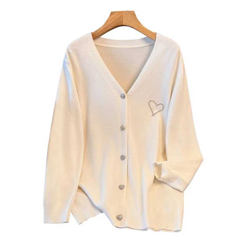 170Kg Plus Size Womens Bust 160 Autumn Loose V-Neck Heart Cardigan Sweater Knitted Jacket Black White 4XL 5XL 6XL 7XL 8XL 9XL M260306