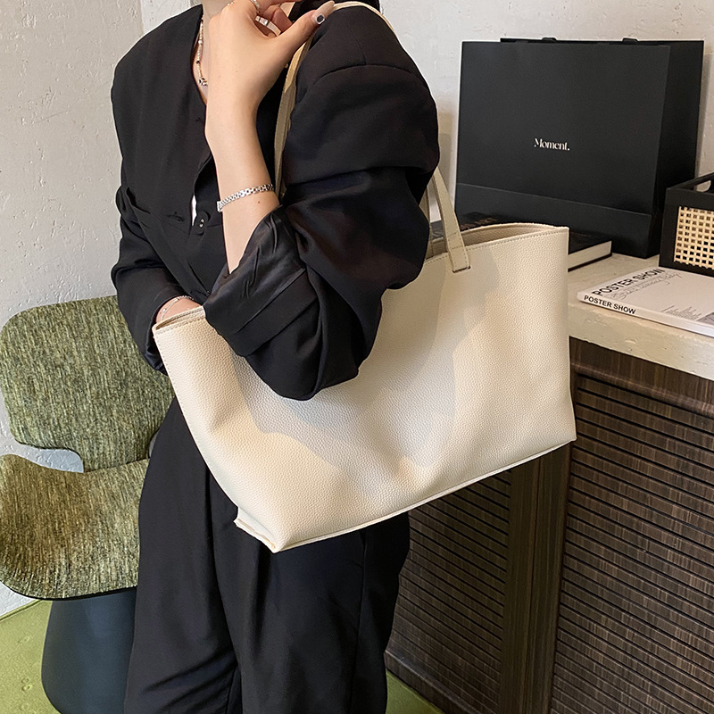 Korean style large capacity handbag, simple commuting shoulder bag, lazy style soft PU leather handbag, fashionable women's bag, designer bag