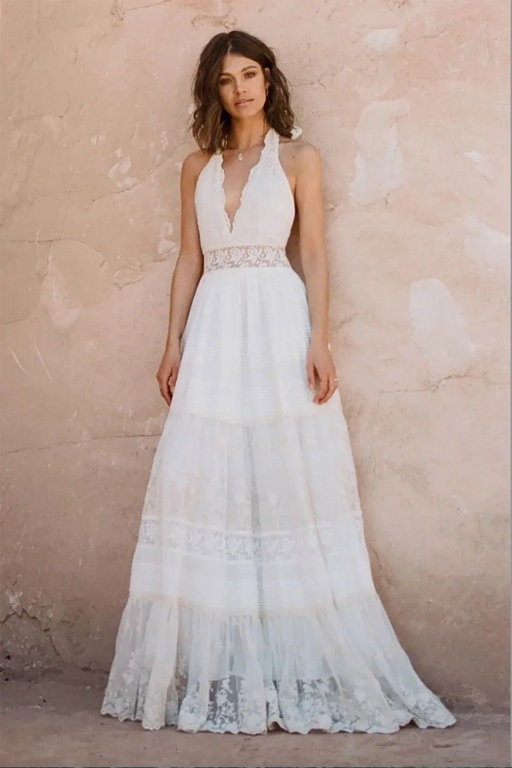 Bohemian Dresses Halter Deep V Neck Luxury Embroidery Sweep Train Backless Bridal Gowns Custom Made Beach Boho Wedding Dress