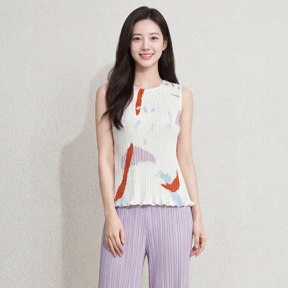 Miyake's high-end sleeveless for women, new summer style, Designer round neck, waist-cinching, slimming, printed pleated tank top T-shirt