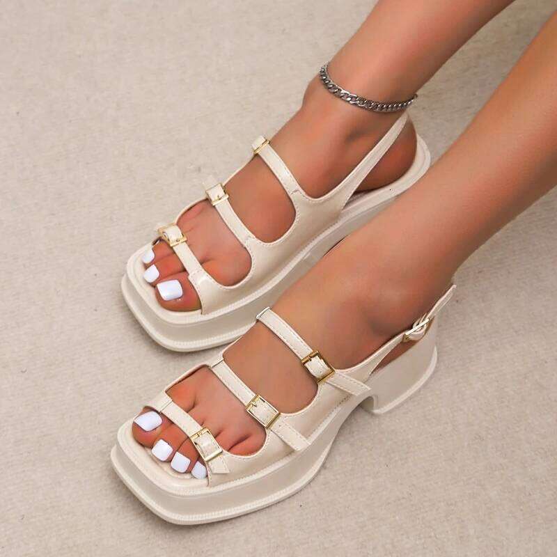 2026 New Summer Fashion One Piece Buckle Thick Bottom Outdoor Beach Shoes Breathable and Comfortable Open toed Sandals