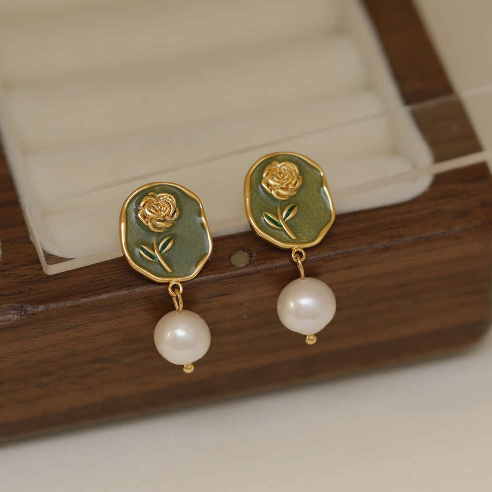 925 Silver Needle French Vintage Court Earrings With Natural Freshwater Pearls And Rose Flower Studs