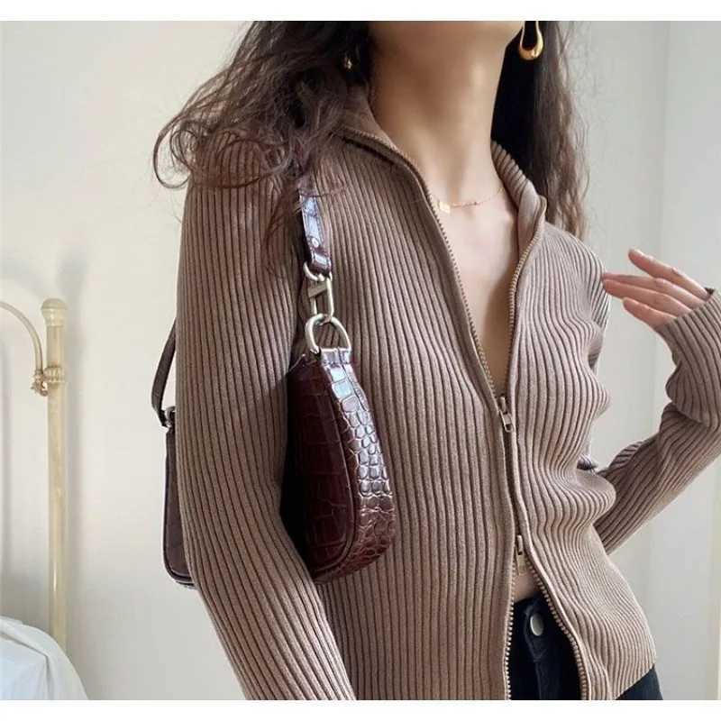 Autumn Winter French Retro Zipper Knitted Bottoming Shirt for Women with Western Style Long-sleeved Outer Knitted Cardigan Top M260306