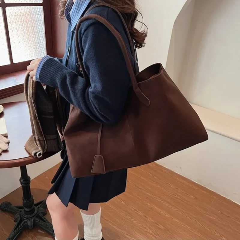 Faux Suede Solid Color High Quality Fashionable Versatile Handbag 2026 Womens Product Hot Selling Large Capacity Shoulder Bag H260306