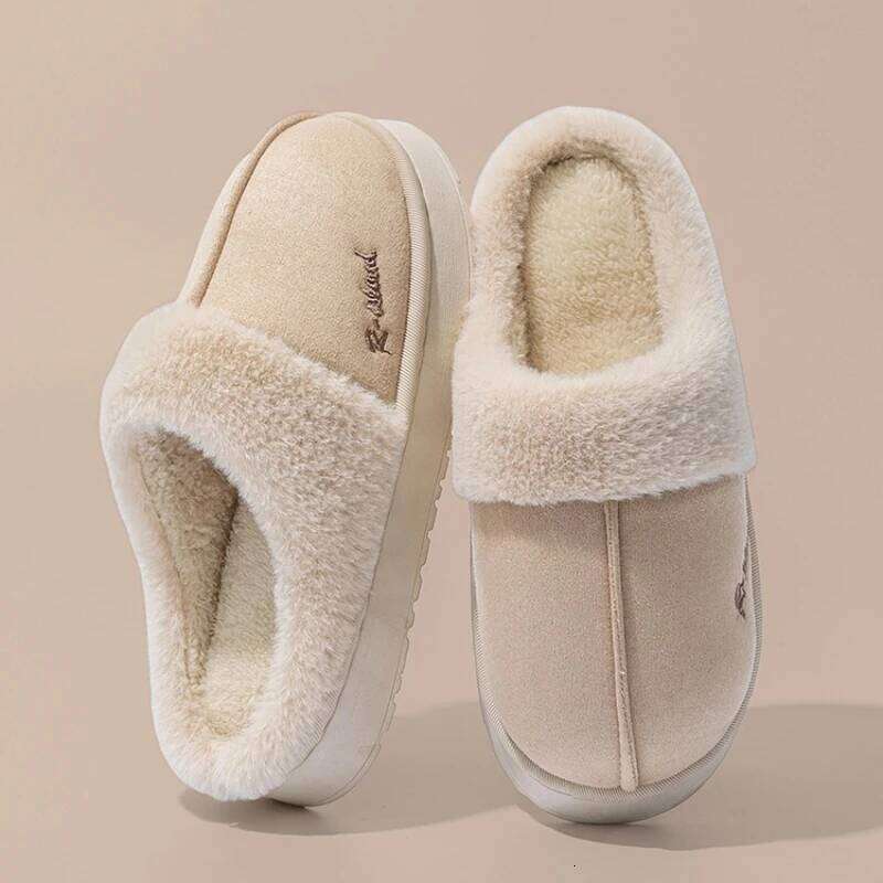 2025 Platform Fluffy Slippers Women House Flats Fashion Plush Winter Designer Shoes Ladies Home Elegant Casual Footwear