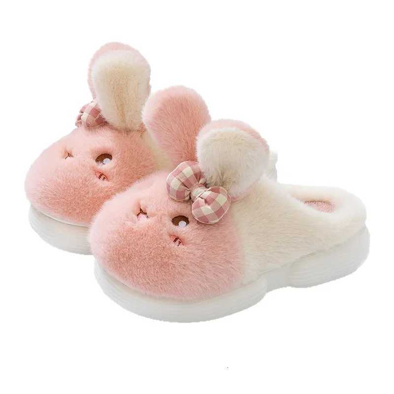 Cute Velvet Cotton Slippers for Girl Winter Wear Outside Kawaii Anti-Slip Home Indoor Thick Sole Cartoon Animals Cotton Slippers S260305