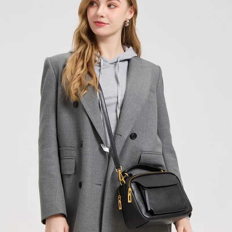 Genuine Leather Shoulder Bag for Women - Vegetable Tanned Cowhide Crossbody Bag Casual Commute Small Square Handbag H260306