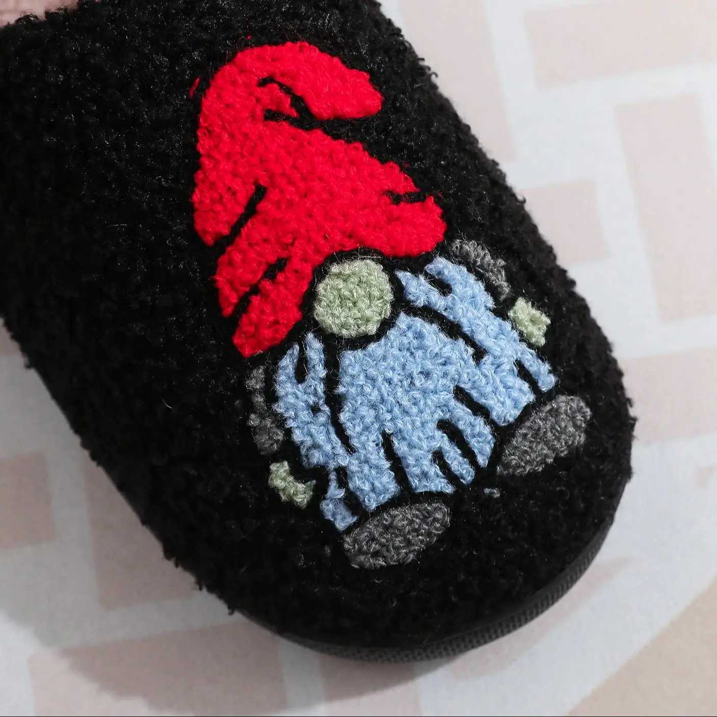 Winter home furnishings gnome dwarf pattern cotton slippers non-slip thick bottom wool cotton slippers S260305
